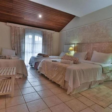 Hotel Fazenda Cachoeiras De Cavaru Васурас Екстериор снимка